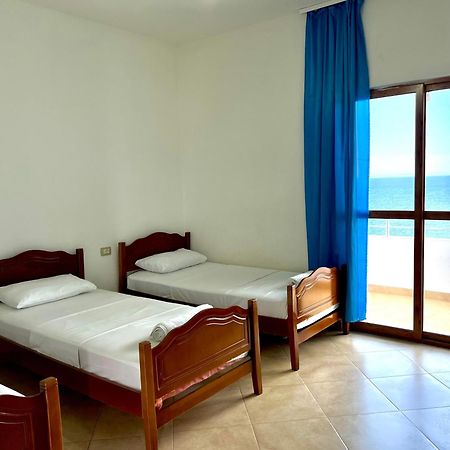 Redi'S Seaview Apartments Saranda Kültér fotó