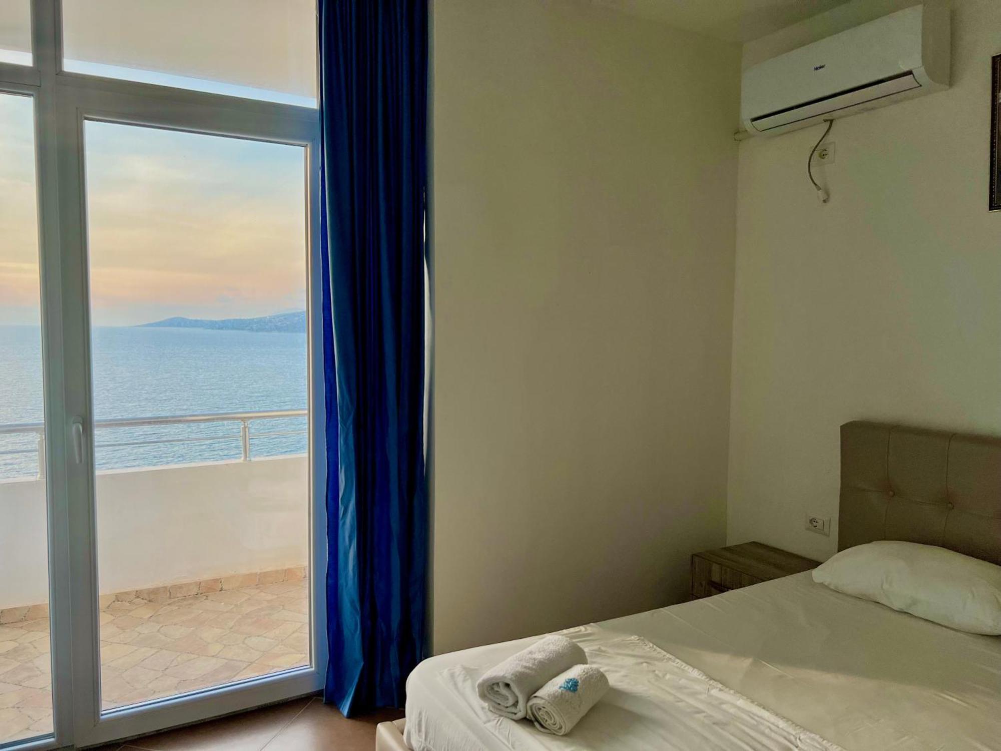 Redi'S Seaview Apartments Saranda Kültér fotó