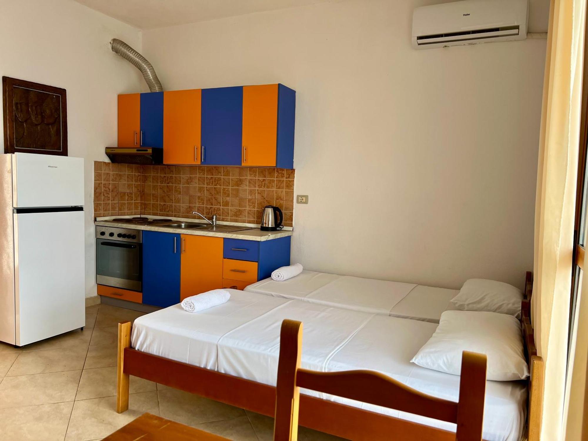 Redi'S Seaview Apartments Saranda Kültér fotó
