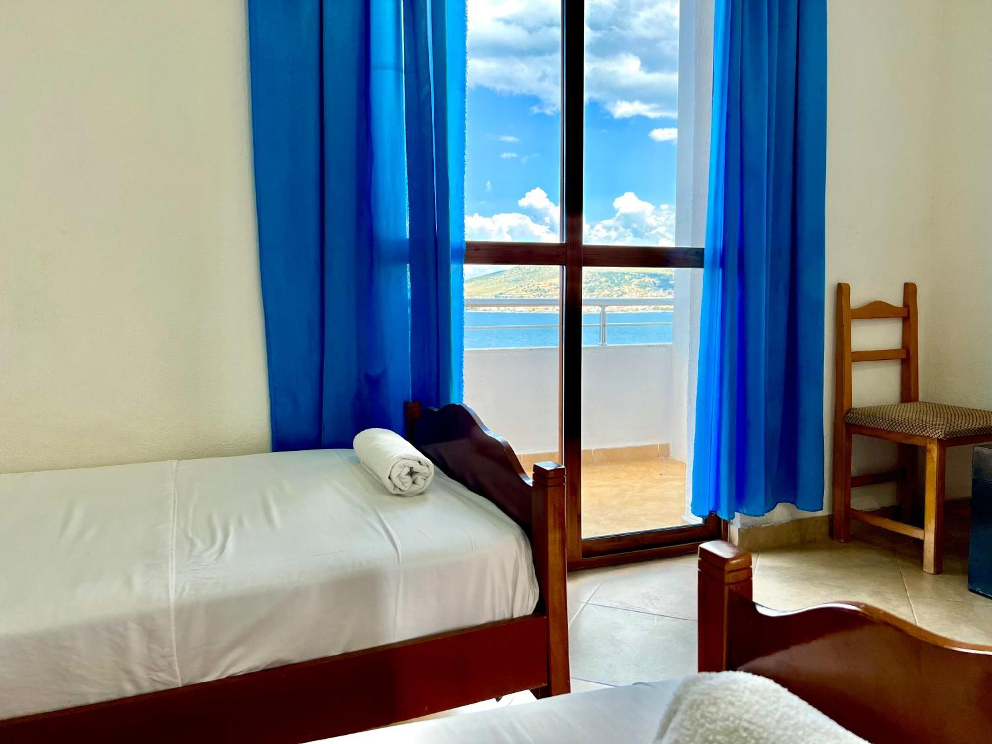 Redi'S Seaview Apartments Saranda Kültér fotó