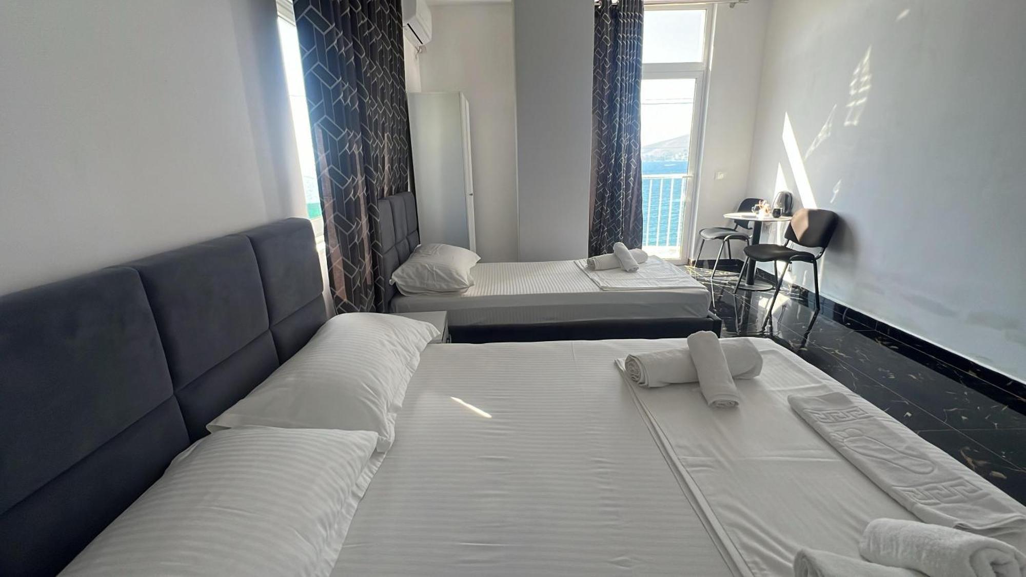 Redi'S Seaview Apartments Saranda Kültér fotó